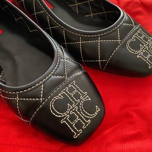 New Carolina Herrera flats
